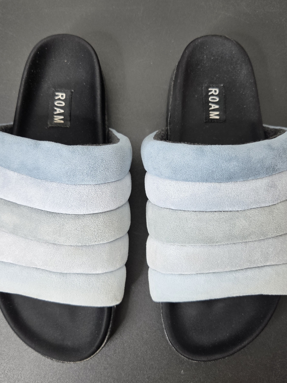Roam Women’s Pillar Fuzzy Light Blue Gradient Padded Slide Sandals